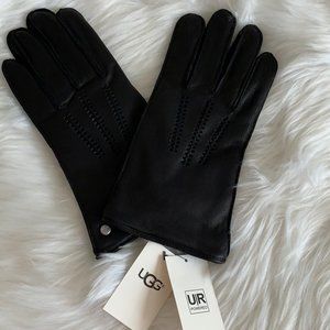 UGG Wrangell Faux Fur Lined Smart Gloves Sz L